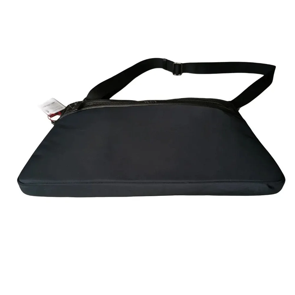 Tumi Mens Black Nylon Crossbody Messenger Bag Carbon Fiber Trim Zip NWT $395 - Picture 11 of 12